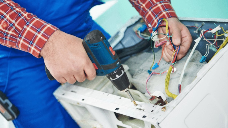 Karamürsel Fondital Fondital çamaşır makinesi kart tamiri – Su almama arızası orijinal parça ile giderildi. - Teknik servis örneği